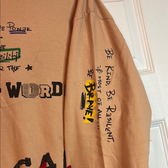 The Power of Words Beige Sweatshirt - Picture 4 of 6